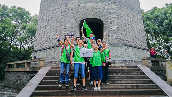 托普云農的小伙伴齊心協力的在完成任務