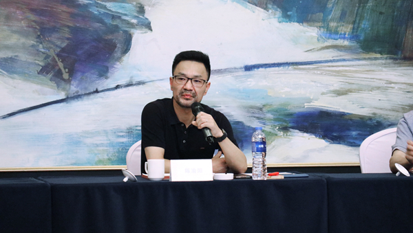 �������r�����L ����