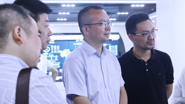 �����пƼ��־��L�wϲ�Pһ���W�R�������r�����{�У��D2��